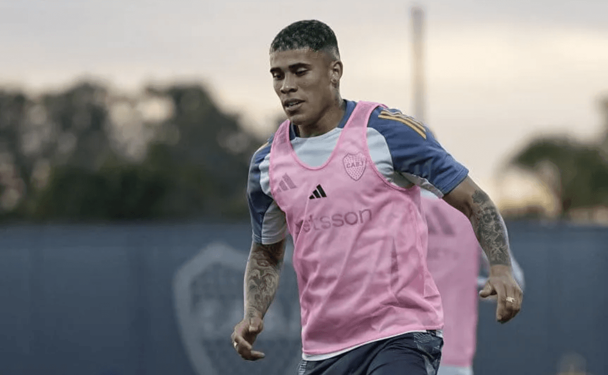 Alivio en Boca: Ayrton Costa consiguió la visa y podrá viajar a Estados Unidos para jugar el Mundial de Clubes