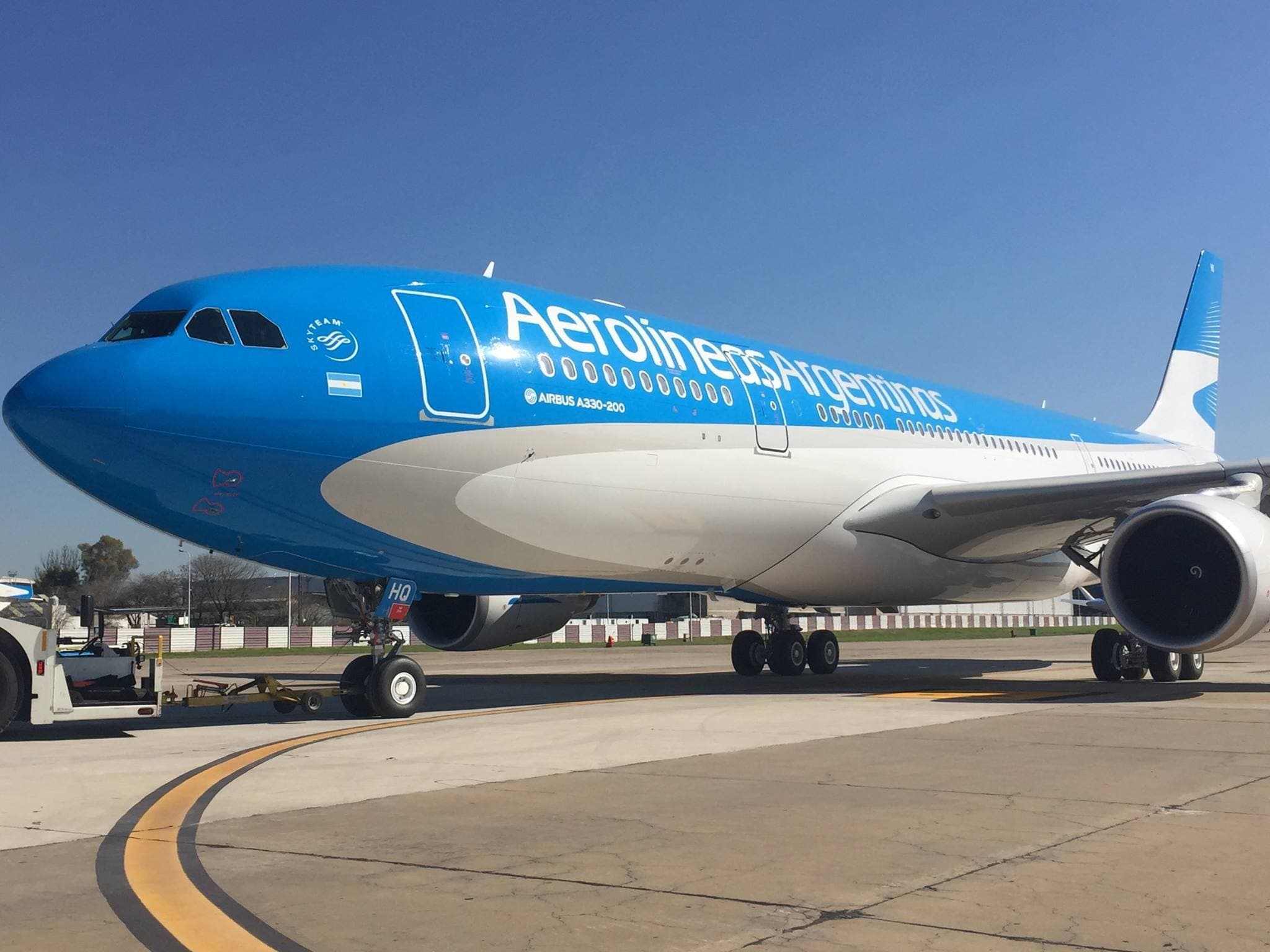 Empezó el paro de controladores aéreos: las empresas advierten que miles de pasajeros se verán afectados