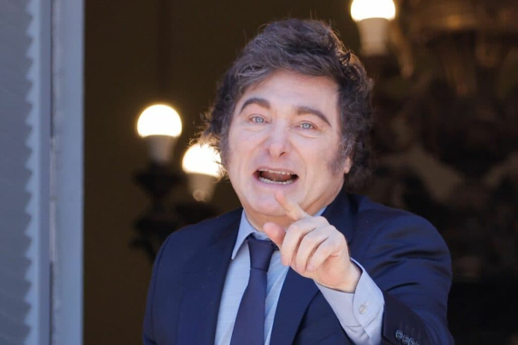 Milei reforzará la campaña en la provincia de Buenos Aires para reducir la brecha con el kirchnerismo: los próximos destinos y la interna por la fiscalización