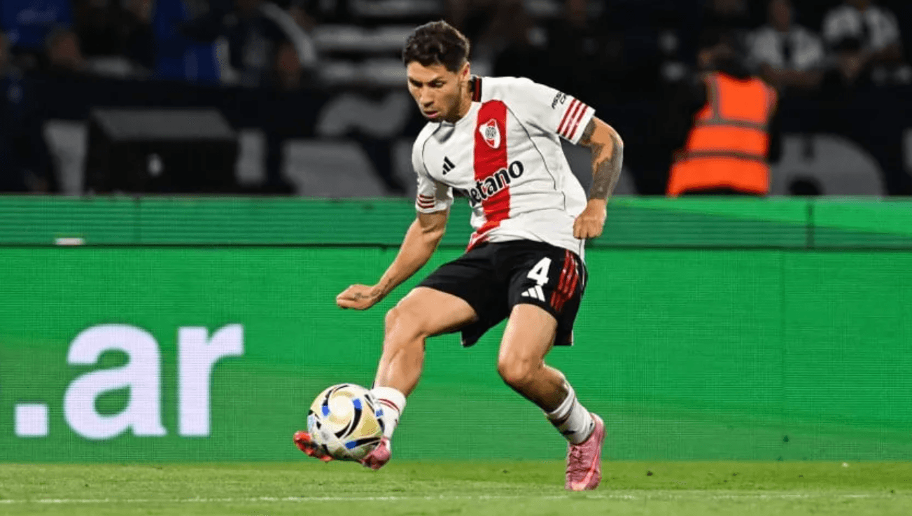 Montiel sufrió un esguince de rodilla y River le prende velas para el Superclásico
