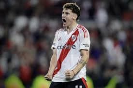 Se lesionó un jugador titular de River contra Gimnasia y se perderá el Superclásico ante Boca