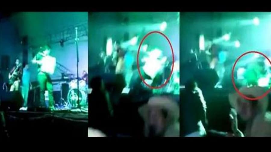 Balean a cantante de narcocorridos en pleno concierto