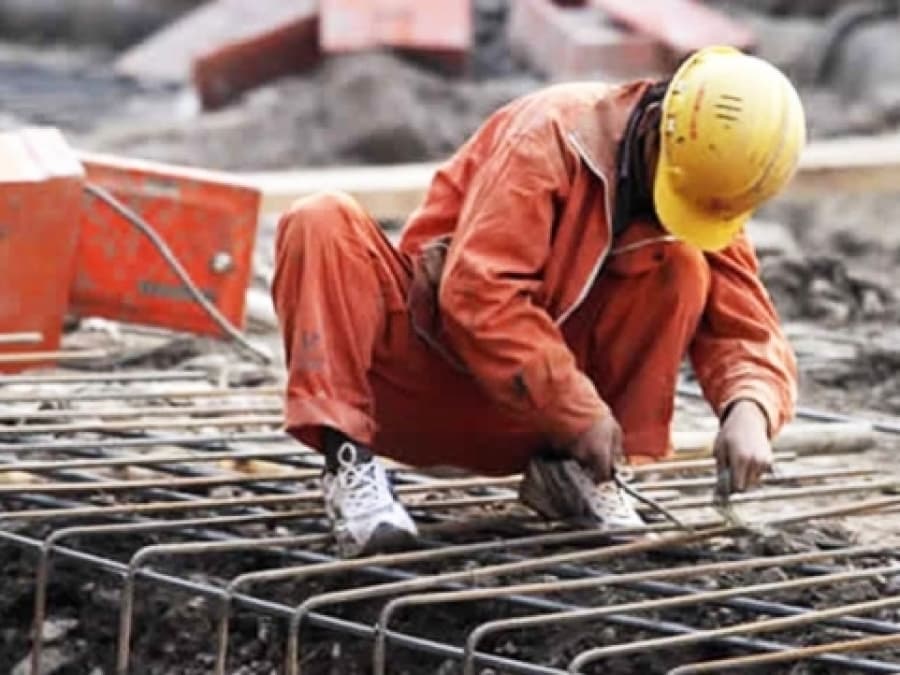 Un obrero murió al caerle en la cabeza una tuerca desde un piso 40
