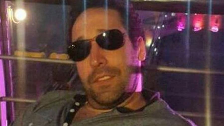 Misterio: el celular del financista se activó un día después de su desaparición