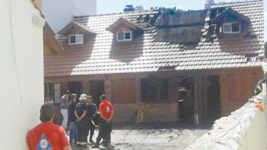 Incendio en Santa Teresita: murieron tres hermanitos
