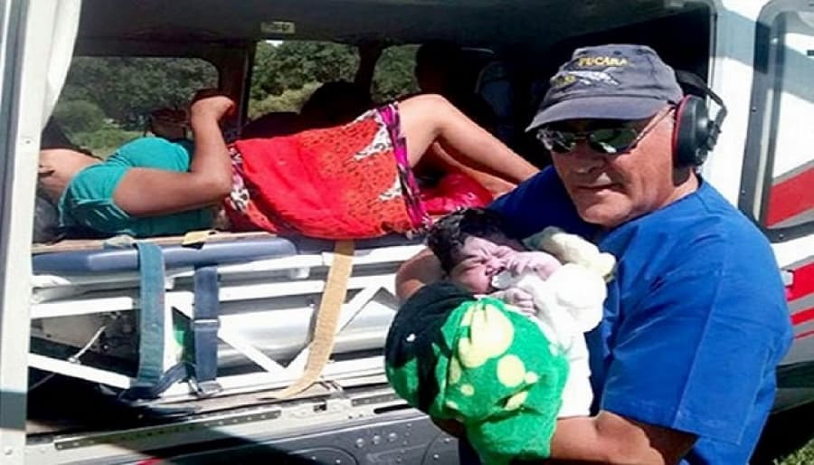 Salta: dio a luz en un helicóptero sanitario