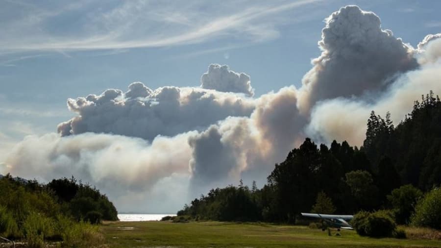 En Chubut el fuego no cesa y temen que ingrese en el Parque Los Alerces