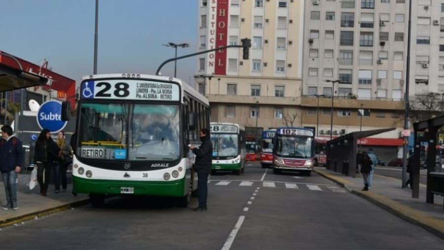 Actualizan subsidios para transporte antes del paro de la UTA