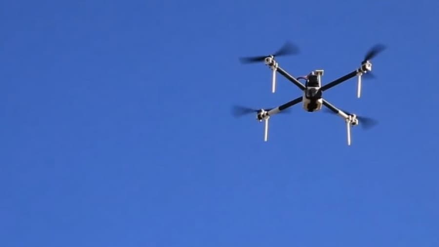 El servicio postal de Suiza entregará cartas con drones