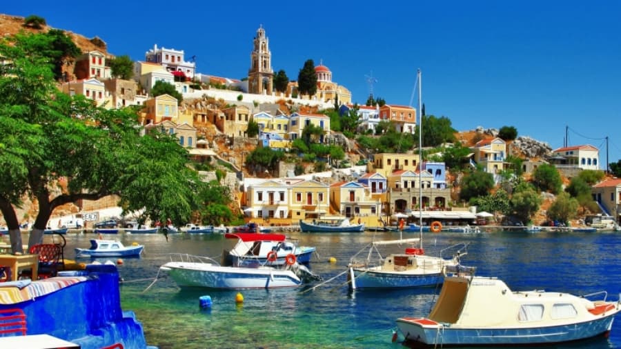 La otra cara del Corralito en Grecia: aumentó el turismo en un 50%