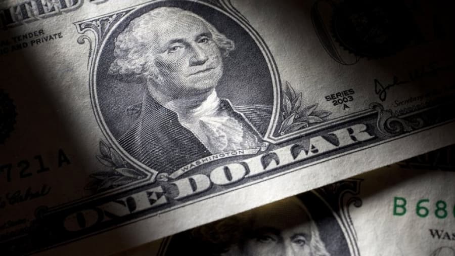 El dólar libre baja seis centavos y se vende a $12,66 en la City