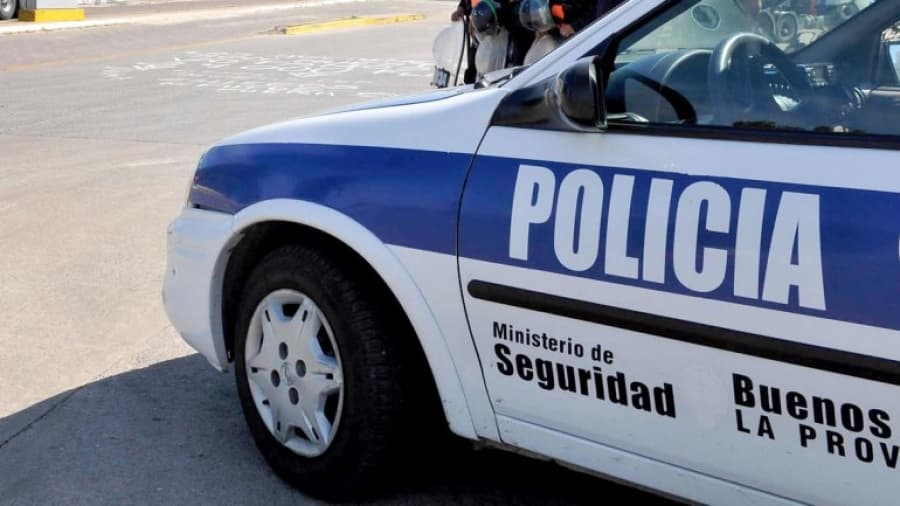 Un hombre mató a su madre de 82 años y enterró el cadáver en el fondo de su casa