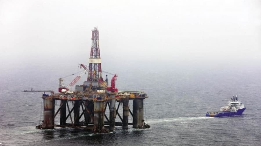 Malvinas: ordenaron millonarios embargos contra petroleras