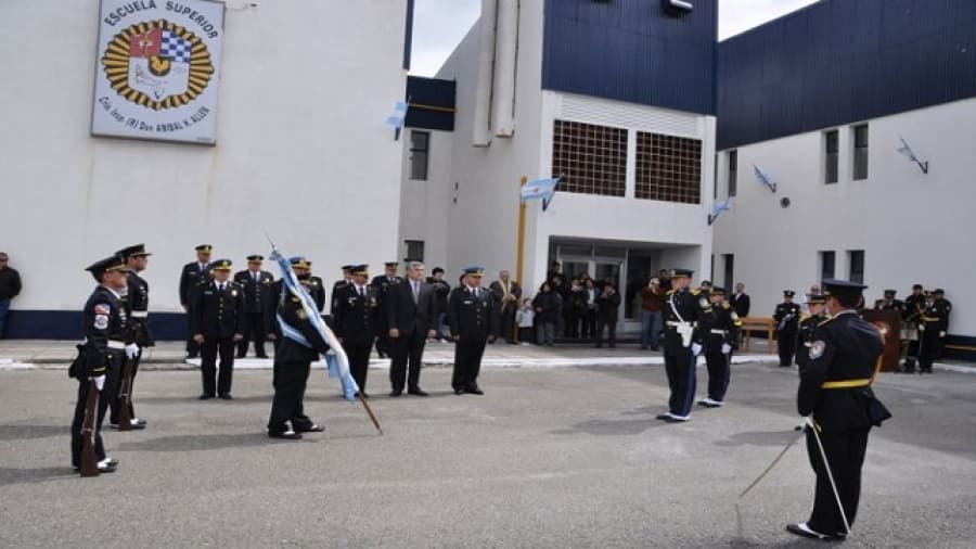 Intoxicación de cadetes de la Policía por consumir alimentos en mal estado