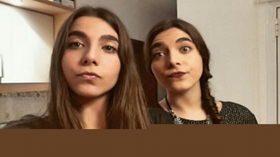 Dos gemelas cordobesas sacaron la mejor nota en un examen Cambridge