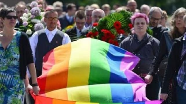 El Senado chileno aprobó el Acuerdo de Unión Civil que legaliza el matrimonio homosexual