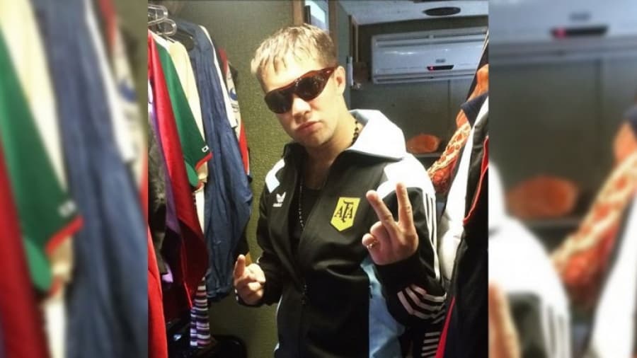 Impactante cambio de look de Nico Riera