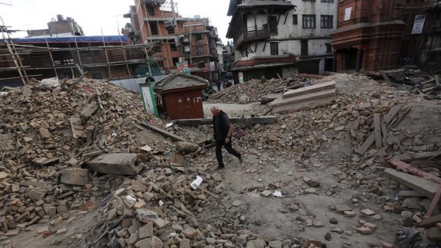 Un nuevo terremoto de 7,4 grados de magnitud sacudió Nepal