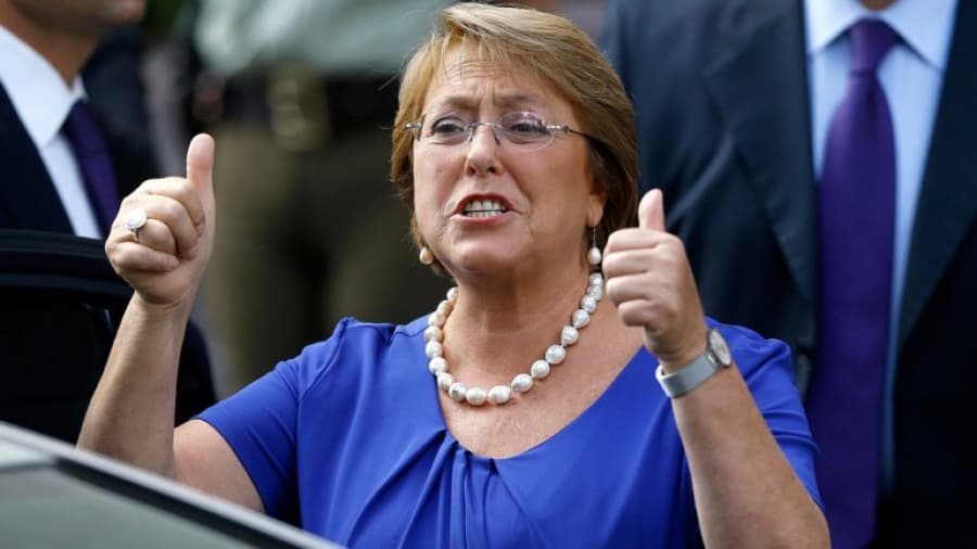 Bachelet tomará juramento a su nuevo gabinete