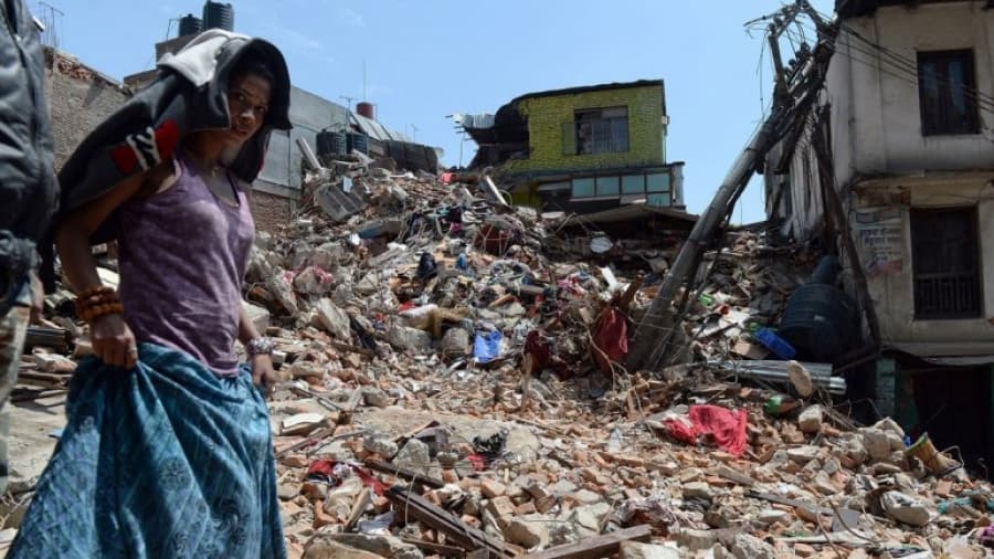 Nepal dará US$1400 a cada familia que haya tenido un muerto por el terremoto