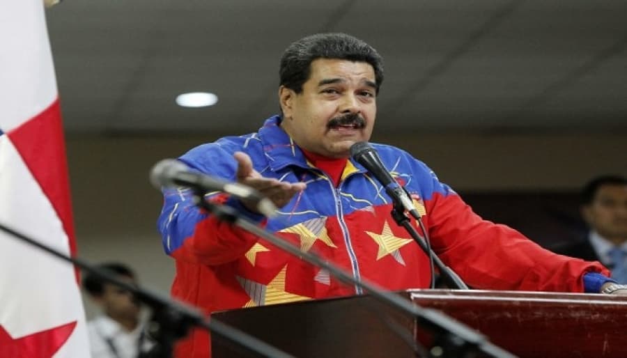 Con críticas a EE.UU., Maduro y Correa cerraron cumbre alternativa