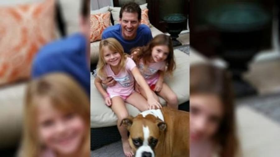 Estados Unidos le otorgó la tenencia al padre de las nenas