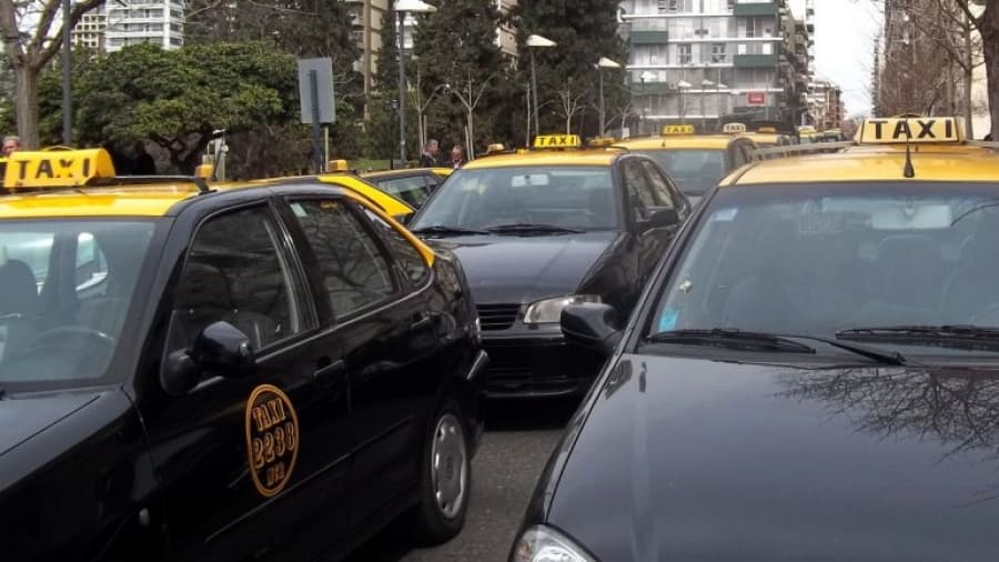 Detuvieron a un taxista sospechoso de haber violado a una chica en Chacarita