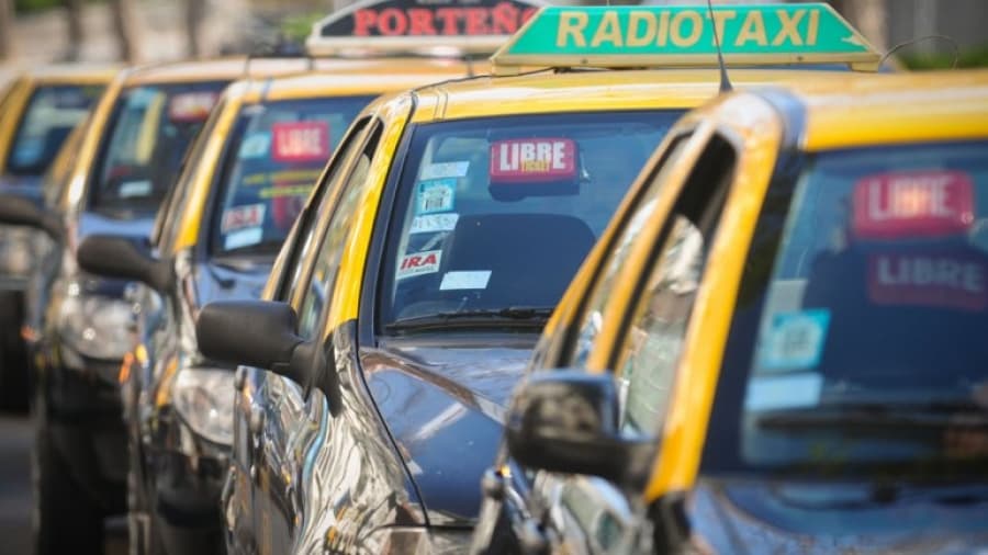 Tras la violación en un taxi ¿Qué precauciones hay que tener al tomar uno?