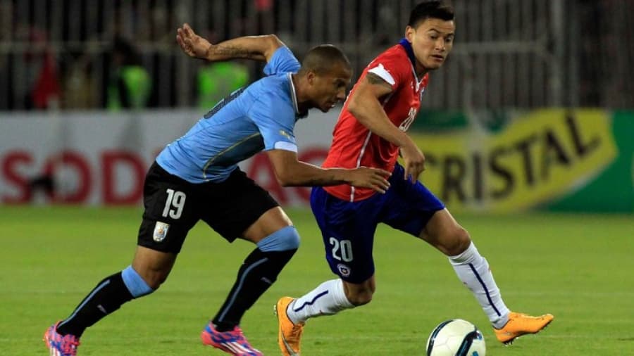 Chile mide fuerzas con Uruguay en el comienzo de los cuartos de final