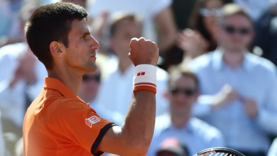 Novak Djokovic demolió a Rafael Nadal en los cuartos de final de Roland Garros