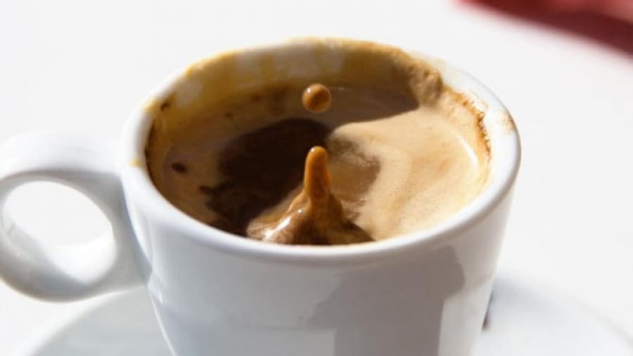 El consumo habitual de café aumentaría las posibilidades de sobrevivir al cáncer de intestino