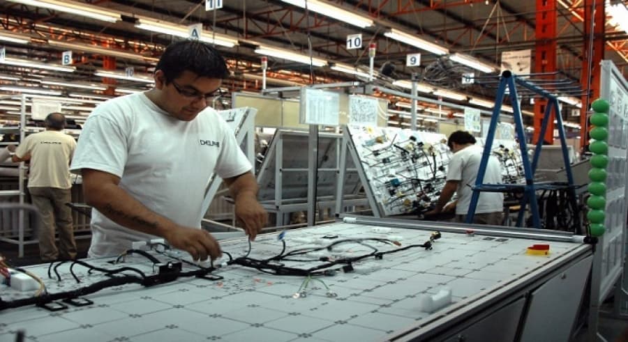 Los empresarios esperan a fin de año una «recuperación módica del sector»