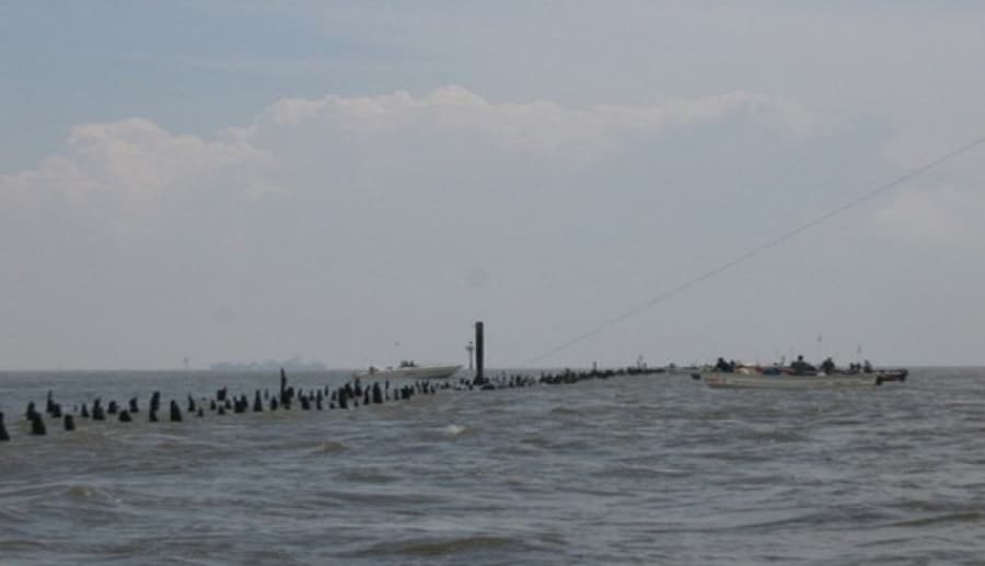 Un hombre falleció al hundirse su lancha en el Río de La Plata