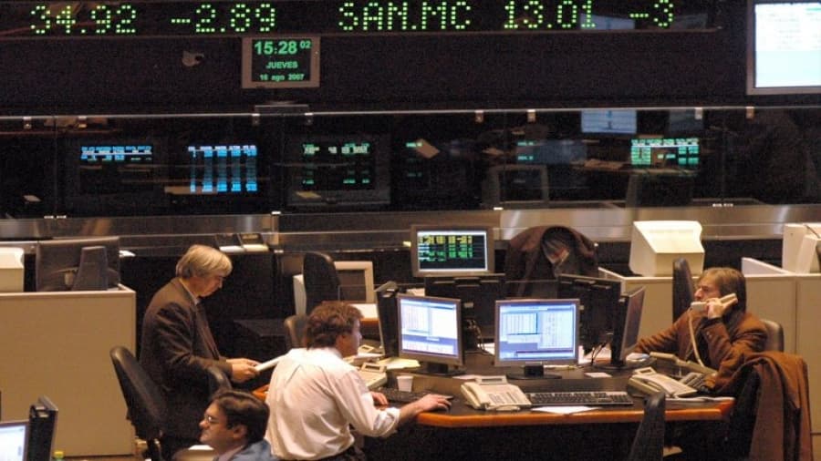 La Bolsa porteña se hunde casi un 4% por las empresas petroleras