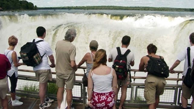 Nuevo récord de turistas extranjeros en Argentina
