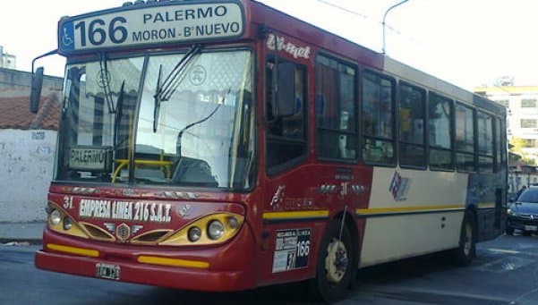 Tras agresión a chofer, paran seis líneas de colectivos en Morón