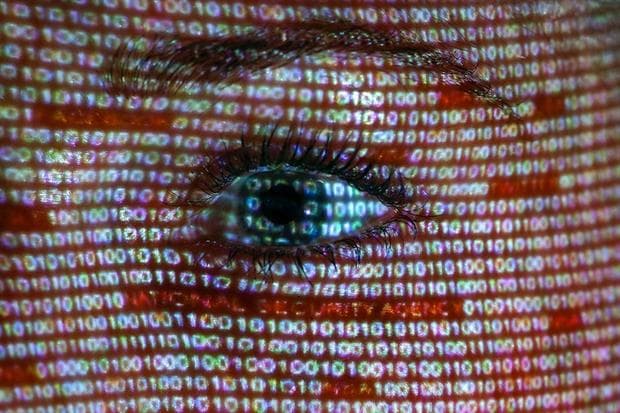 Celulares, WhatsApp y Facebook, en el centro de los ciberataques en 2016