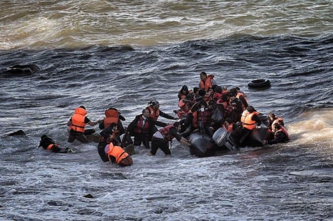 Mueren diez refugiados, entre ellos cinco niños, en el mar Egeo