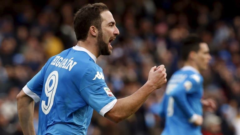 El Napoli de Gonzalo Higuaín, del susto al triunfo y la cima en soledad