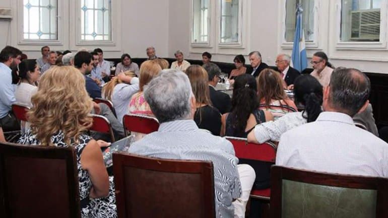 Se rompió el bloque del FpV en la Cámara de Diputados y perderá la primera minoría