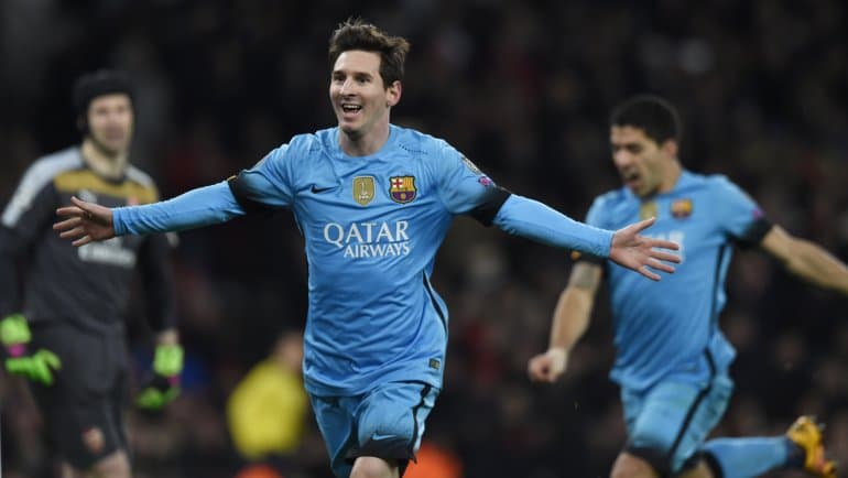 Los goles de Messi le dieron un triunfo clave al Barcelona en la serie ante el Arsenal