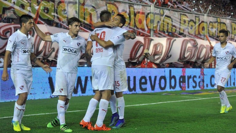 Independiente se impuso ante Patronato y sigue en la pelea