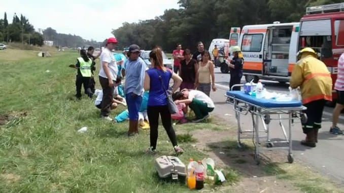 Más de 20 heridos por un choque de micros en Sierra de los Padres