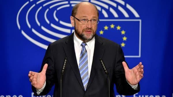 El Parlamento Europeo instó al Reino Unido a iniciar el Brexit en 48 horas