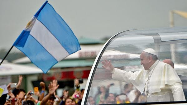 El papa Francisco recordó a «los que más sufren» en su mensaje por el Bicentenario de la Independencia