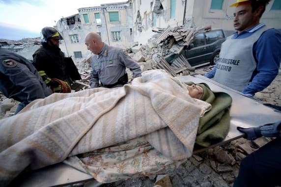 Hasta el momento son 120 los muertos por el terremoto en el centro de Italia