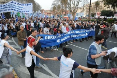La Asociación Madres de Plaza de Mayo inició la Marcha de la Resistencia
