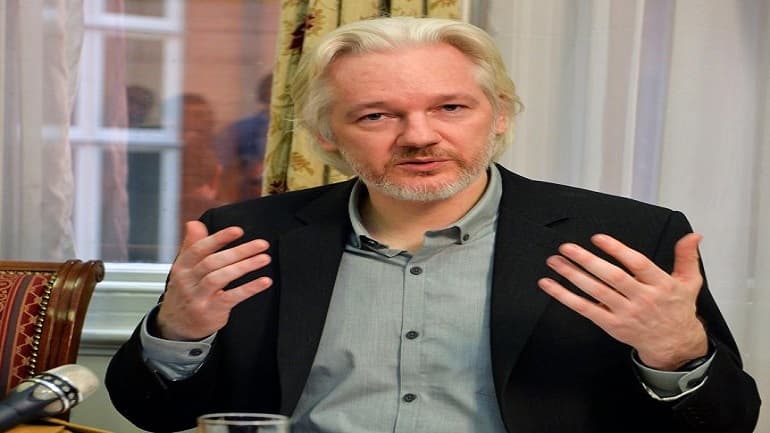 Assange culpó a los servicios secretos franceses por el ataque a Charlie Hebdo