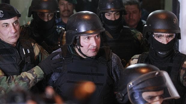 Se rompió el silencio en la obra pública: complican a José López