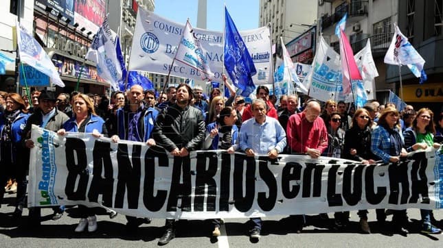 El Ministerio de Trabajo dictó la conciliación obligatoria en el conflicto bancario